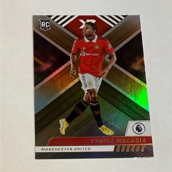 2022/23 Panini- Manchester United # 120 Tyrell Malacia Rookie Card - Picture 1 of 8